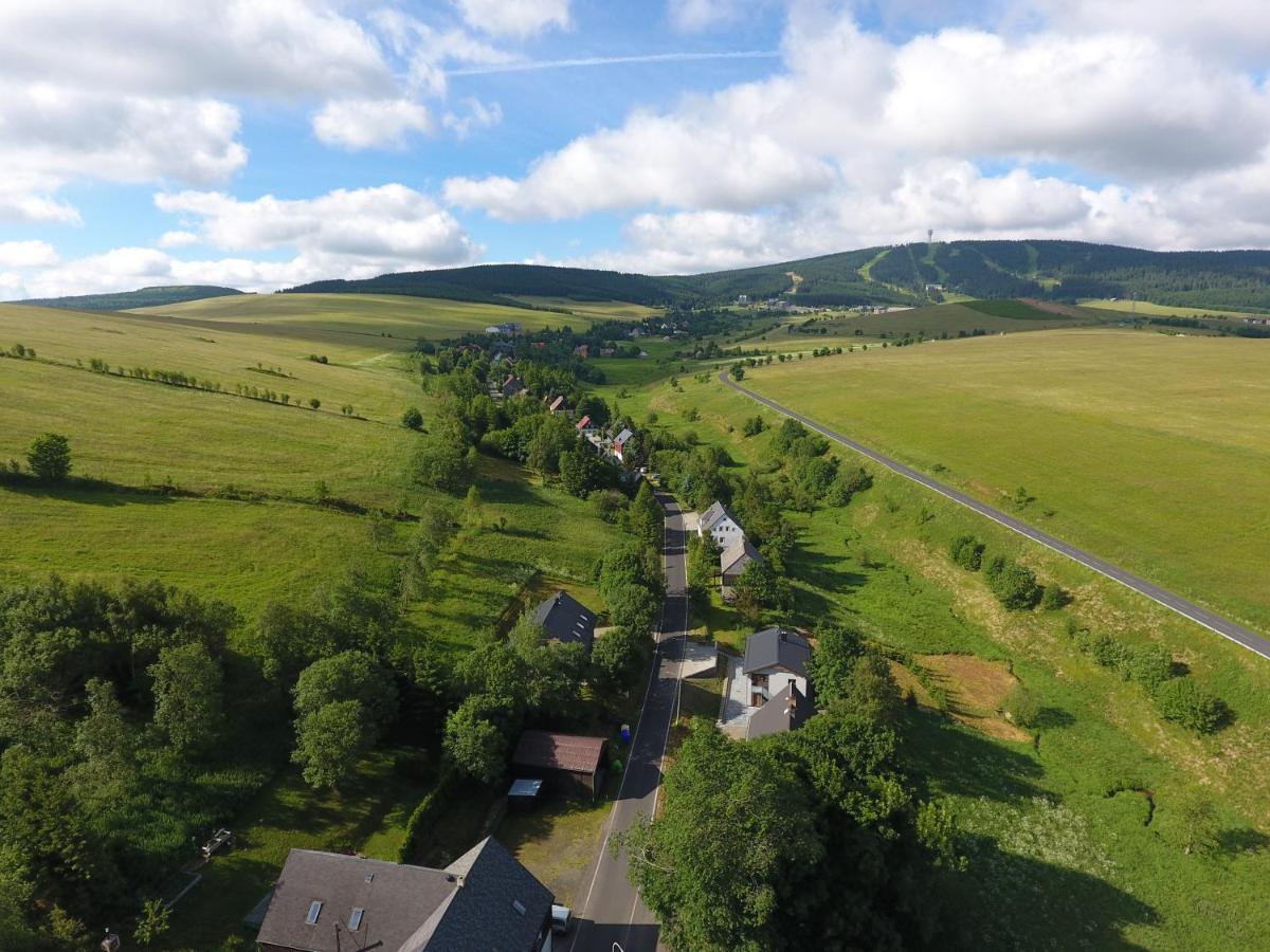 Apartmany Ctyrlistek Loučná pod Klínovcem Exterior foto