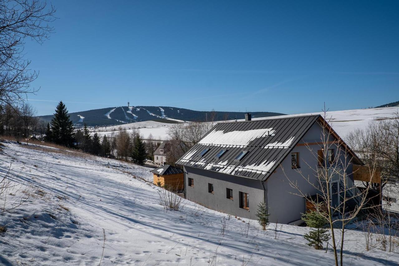 Apartmany Ctyrlistek Loučná pod Klínovcem Exterior foto