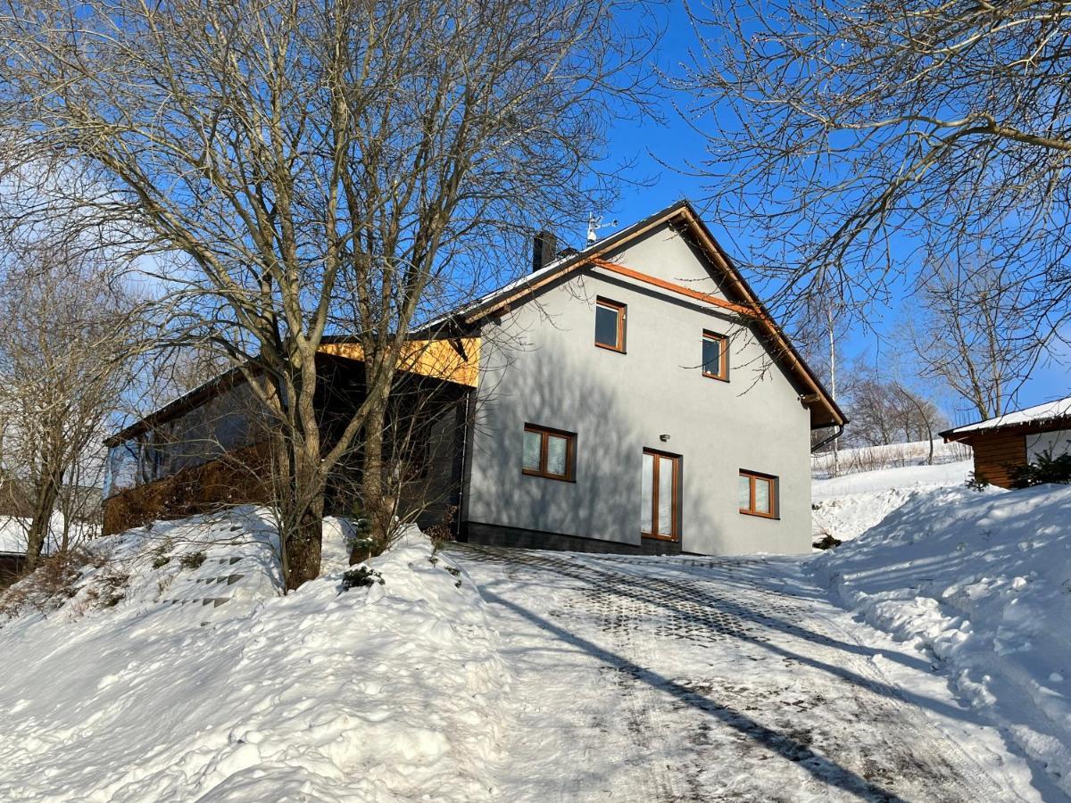 Apartmany Ctyrlistek Loučná pod Klínovcem Exterior foto