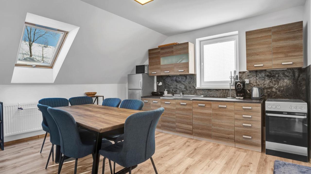 Apartmany Ctyrlistek Loučná pod Klínovcem Exterior foto